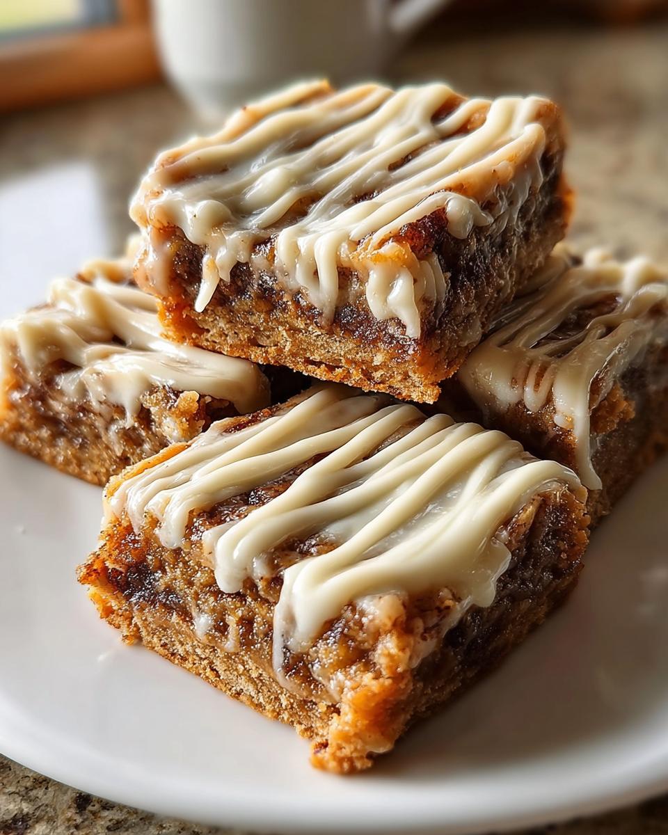 Cinnamon Roll Bliss Bars - Detail 1