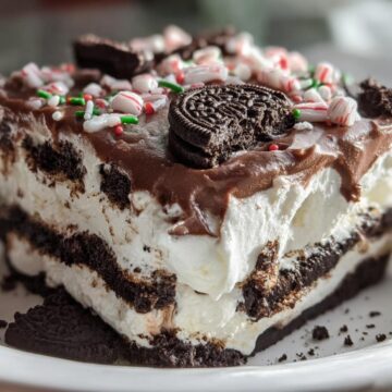 No Bake Christmas Oreo Lasagna