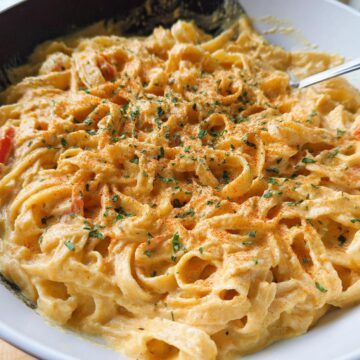 Red Pepper Alfredo Pasta