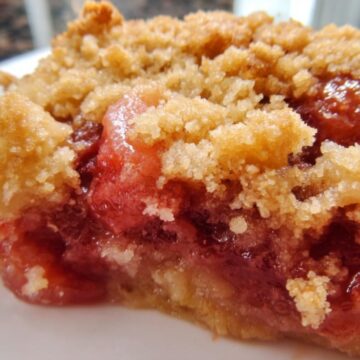Rhubarb Dump Cake